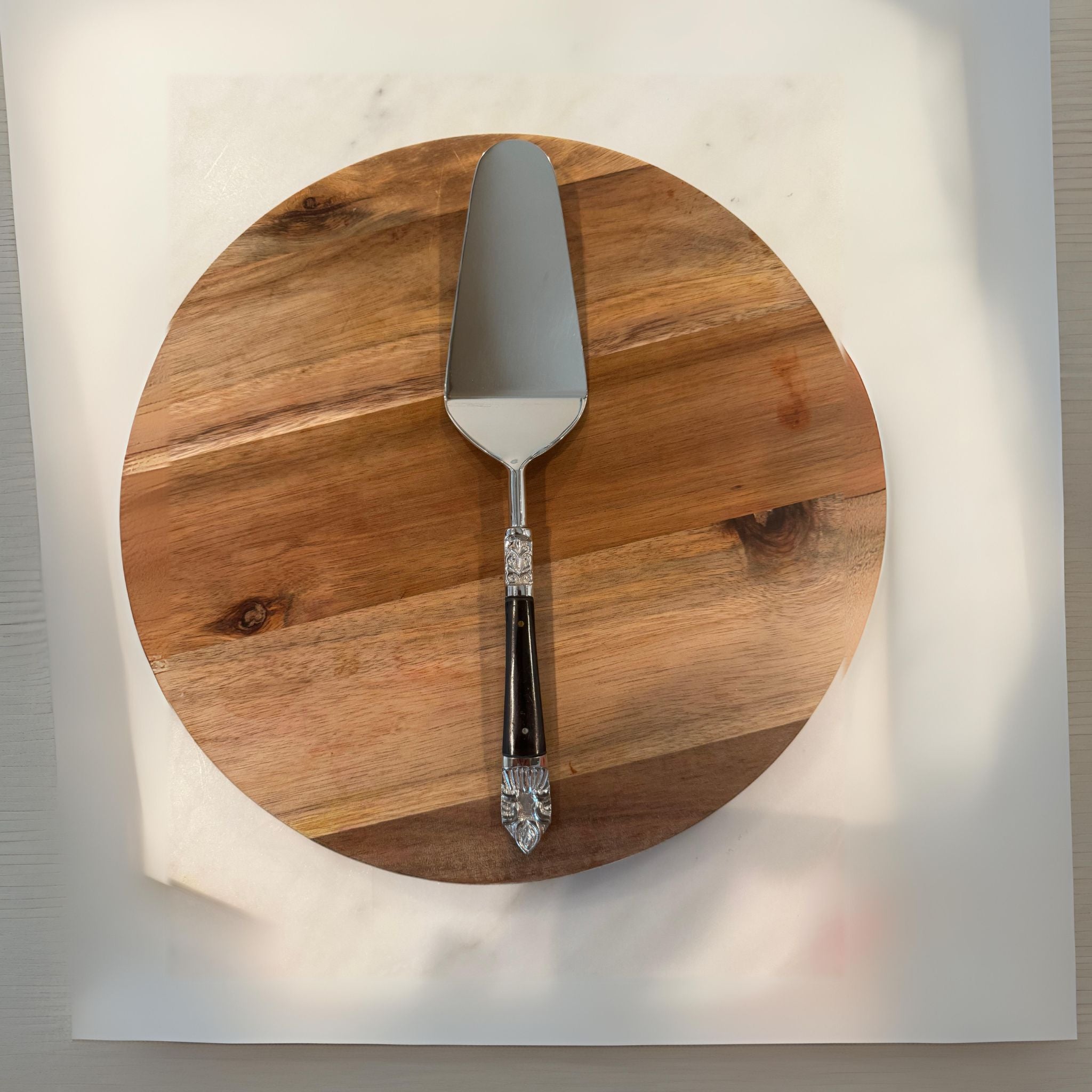 Royal Cake Server