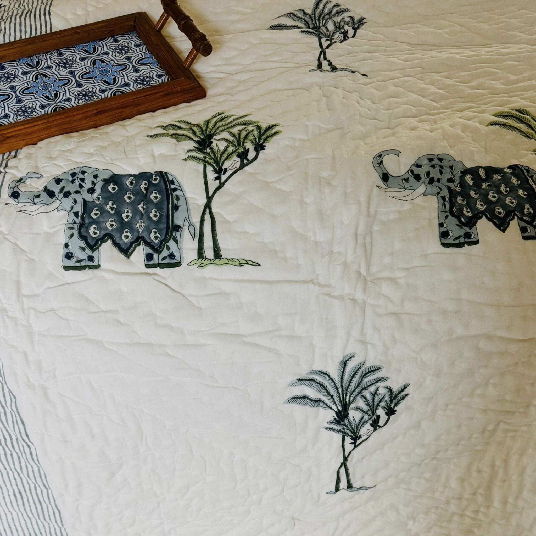 Snuggle Safari Cotton Quilt